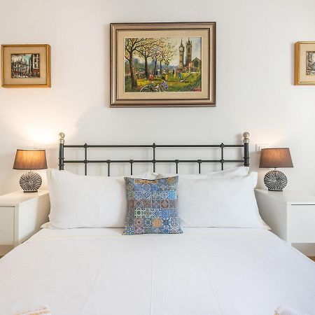 קליארי Apartment On Shopping Street מראה חיצוני תמונה