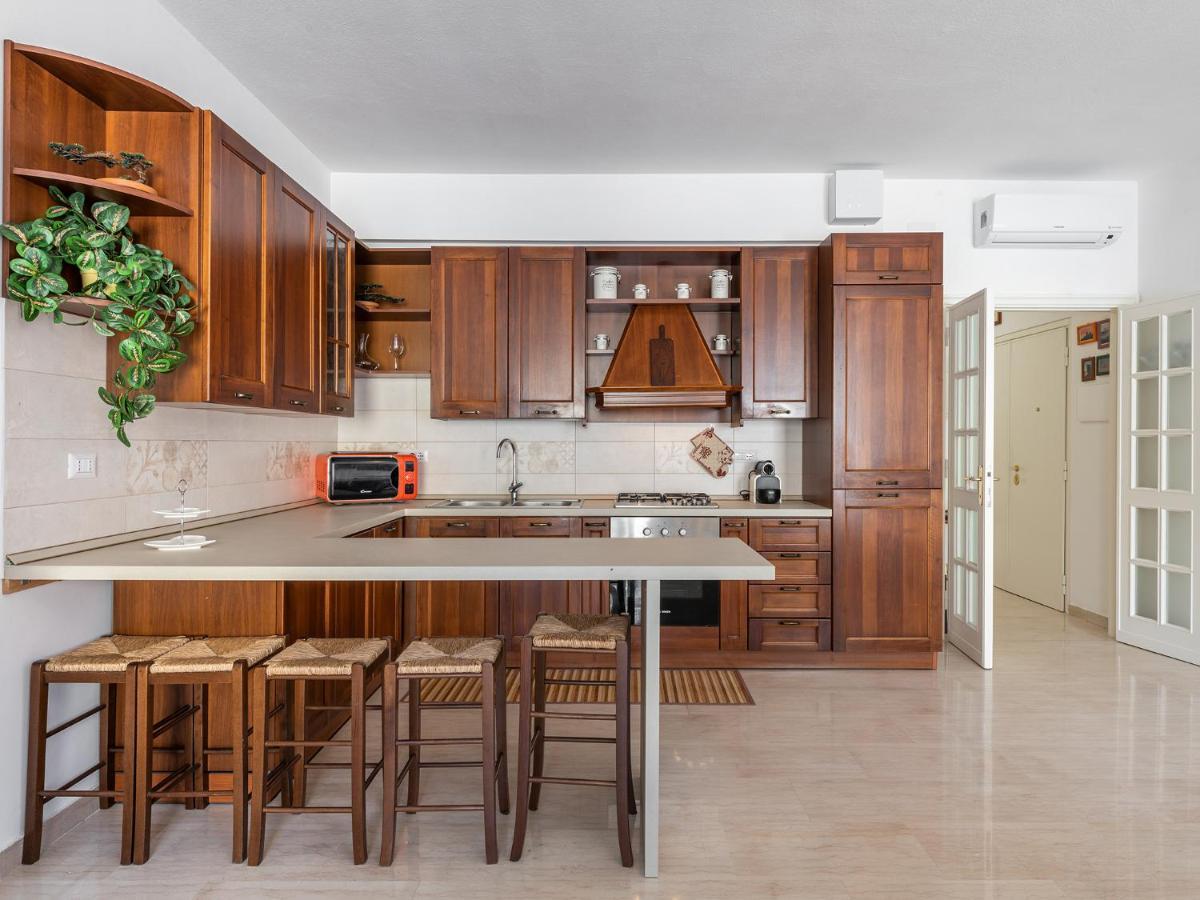 קליארי Apartment On Shopping Street מראה חיצוני תמונה
