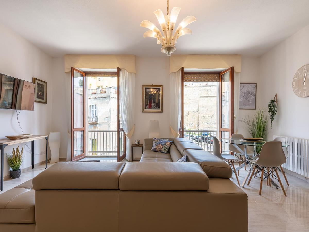 קליארי Apartment On Shopping Street מראה חיצוני תמונה